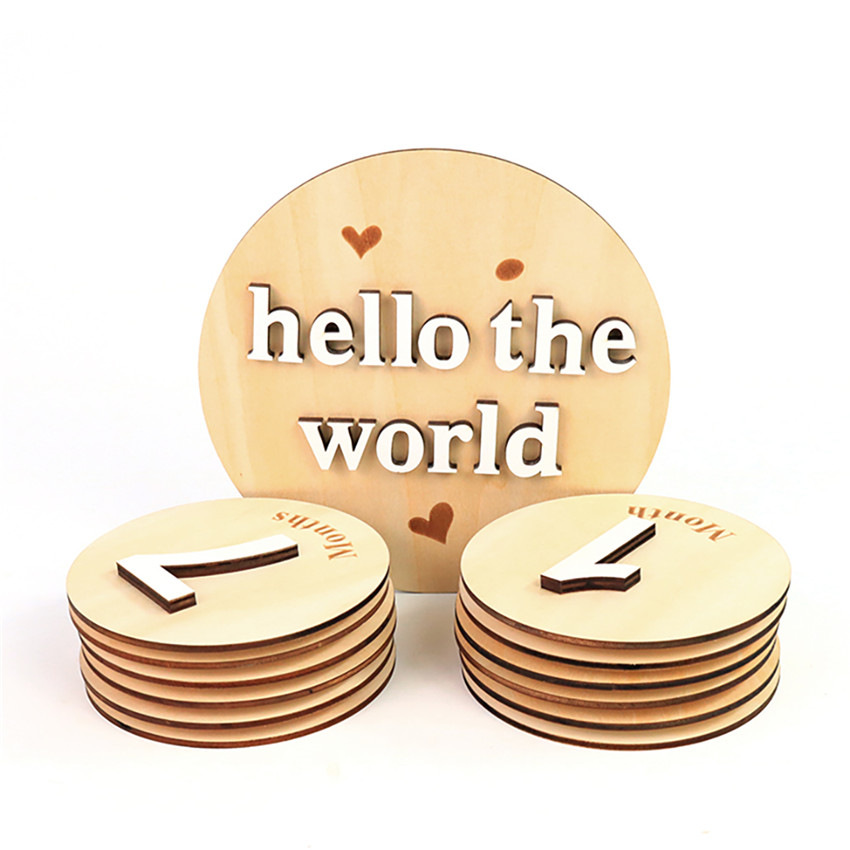 Venta caliente recuerdo tallado bebé hito tarjetas de madera viruta de madera redonda